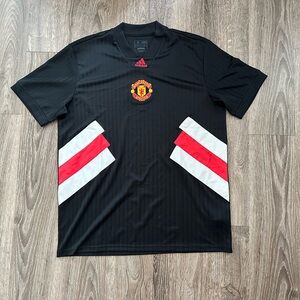 Adidas Manchester United Icon Jersey 2022/23